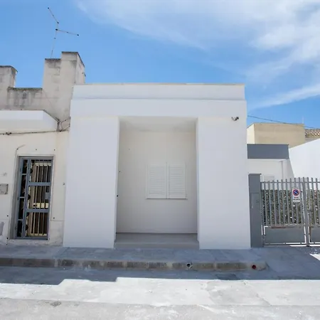 別荘 Casa Leda トッレ・ラピッロ